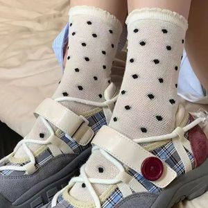 Chaussettes amples pour femmes avec motif nœud en coton, mi-mollet, respirantes, antimicrobiennes, pour jeunes - Product Image 2