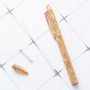 Bolígrafo de Clic con Diseño de Escamas de Sirena de Cristal con Recubrimiento Brillante de 1.0 mm de Grosor, Colorido, con Detalles de Cuero Sintético Brillante y Metal - Product Image 3