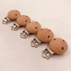 Plain Round Baby Teething Pacifier Metal Clip 30mm Standard BPA Free Baby Feeding Products Circle Nail Clip Beech Wooden 50pcs