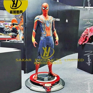 Vente flash Grande figurine de <span class=keywords><strong>super</strong></span>-<span class=keywords><strong>héros</strong></span> Marvel Spider-Man de 11 pouces Haute qualité Décoration intérieure pour la maison Pour joueur de jeux Modèle en résine Ange - Product Image 2