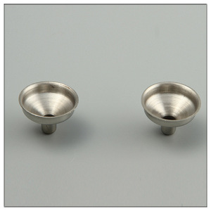 Mini embudo de acero inoxidable, 36x25x9mm, para aceite de vino, uso doméstico, herramientas de barra - Product Image 5