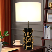 Nouvelle lampe de table en marbre chinois, sculpture en laiton en forme de branche de prunier, abat-jour en tissu, E27, 3 températures de couleur, pour chevet, salon, villa