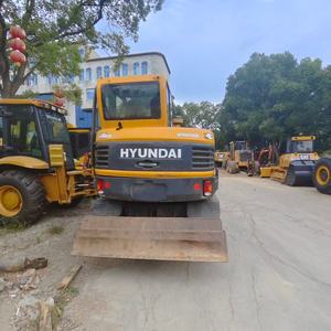Mini-excavatrice sur pneus Hyundai 60W-9 d'origine coréenne, 6 tonnes, en excellent état, avec moteur, pompe, boîte de vitesses et roulements, EN PROMOTION - Product Image 5