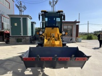 SNSC Mini-Radlader 3500KG Baggerlader für Landwirtschaft/Gartenbau 4-Rad-Lader-Bagger mit Günstigem Preis