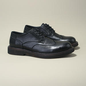 Chaussures en cuir habillées décontractées pour hommes haut de gamme, brogues à lacets sculptés, chaussures de marche imperméables en cuir de vache augmentant la taille - Product Image 3