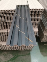 Panneaux de grille PVC modernes anti-humidité à nervures fines, panneaux décoratifs à haute bordure, rainures à emboîtement, usage commercial et domestique 5