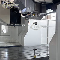 Centre d'usinage CNC à 5 axes à portique vertical PENG ZHENG GMC3020, commande FANUC, déplacement de 3000x2000x800 mm, haute précision pour les grands moules