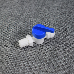 Vanne à boisseau sphérique en plastique, filetage externe 1/4 po, interrupteur de commande de filtre à eau pour machine à eau pure - Product Image 1
