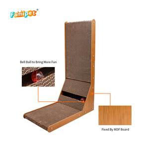 Famipet tappetino antigraffio per gatti in cartone ondulato di nuovo Design personalizzato con giocattolo a campana - Product Image 3