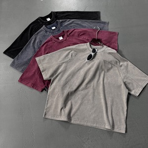 Camiseta de Algodón Cuello Redondo para Hombre de Ajuste Holgado Estilo Urbano con Logo Impreso Personalizado, Lavado Ácido, Desgastada, Empalme Delantero y Trasero, Decolorado por el Sol y de 285g - Product Image 1