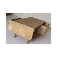 Rehaussez votre salon avec la table basse KAG de couleur naturelle, en rotin et teck, un mobilier moderne pour salon.