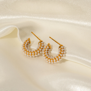 Anting Hoop Mutiara Penuh Model Chunky Berlapis Emas 18k PVD Baja Anti Karat Permukaan Mutiara Anting Bentuk C yang Anggun - Product Image 5