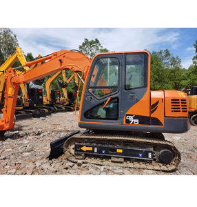 Robuste pelle sur chenilles 7,5t DX75-7B pour travaux routiers, terrassement et aménagement paysager - Product Image 2