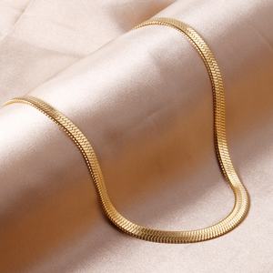 Chaîne élégante pour femme en acier inoxydable pour la fabrication de bijoux, chaîne serpent dorée pour le corps - Product Image 6