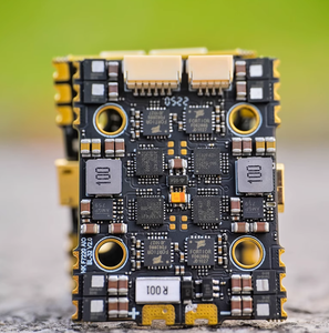 HAKRC ACP3522 ตัวควบคุมความเร็วรอบมอเตอร์แบบโลหะ 20A/40A พร้อมตัวควบคุมการบิน ICM42688 OSD บารอมิเตอร์ เซ็นเซอร์วัดกระแส สำหรับโดรน FPV - Product Image 3