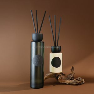 Eric 4oz 8oz làm mát không khí Nước hoa thủy tinh khuếch tán chai 150ml thủy tinh màu Đen hương thơm dầu sậy khuếch tán chai với hộp - Product Image 1