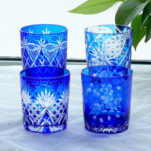 Verre à whisky en verre bleu de style japonais Edo Kiriko, fabriqué en usine, pour les bars et la préparation de cocktails à domicile - Product Image 3
