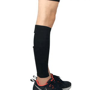 Protège-tibia pour le football Protège-jambes de football complet Chaussette de jambe de football pour les jeunes Manchon de <span class=keywords><strong>compression</strong></span> pour le soutien du mollet - Product Image 6
