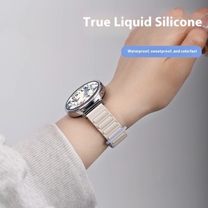 Cinturino sportivo di lusso in Silicone per orologio <span class=keywords><strong>Huawei</strong></span> GT5 orologio 4 Pro nuovo per GT4 uomo e donna cinturino traspirante per GT3 Pro - Product Image 5