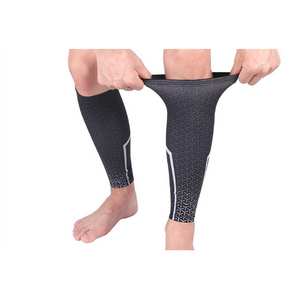 Manchons <span class=keywords><strong>de</strong></span> compression <span class=keywords><strong>de</strong></span> mollets <span class=keywords><strong>de</strong></span> sport personnalisés support <span class=keywords><strong>de</strong></span> protection support <span class=keywords><strong>de</strong></span> mollet d'impression <span class=keywords><strong>de</strong></span> badminton <span class=keywords><strong>de</strong></span> <span class=keywords><strong>basket</strong></span>-ball - Product Image 4