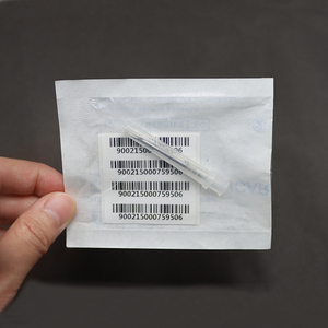 PIT Tags pour poisson 15 chiffres ISO 11784/11785 ICAR PIT Tags avec aiguille et injecteur combinés - Product Image 1