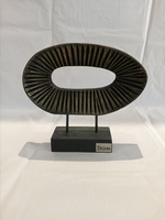 Sculpture d'art en bois rustique moderne, ellipse radiale symétrique sculptée pour l'aménagement d'entrée