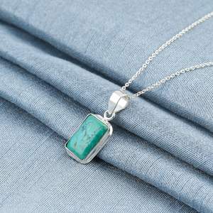 Collar con Colgante de Turquesa Tibetana Natural, Gema Pulida, Cabujón Curativo, Unisex, para Uso Diario - Product Image 2