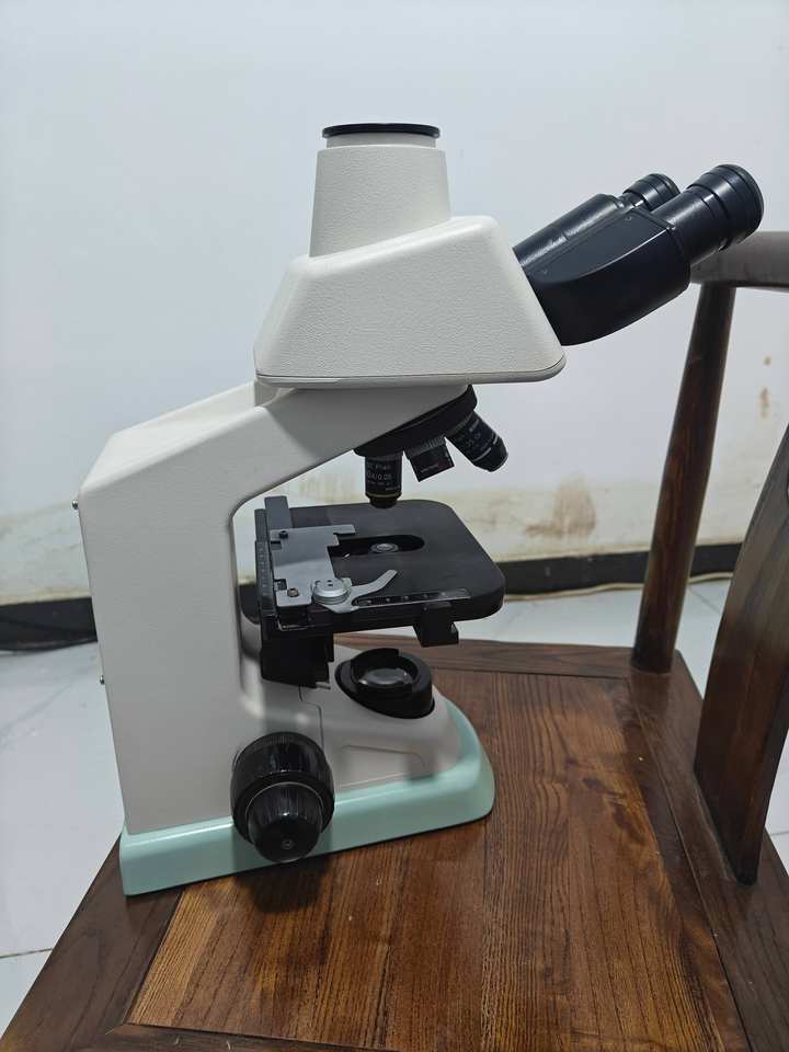 Eclipse E100 Trinocular Biological Microscope| Alibaba.com