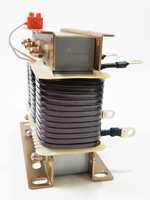 Réacteur onduleur série Gaoyun GKSG-0.7/0.48-7% en fil de cuivre 480V 50Hz 10kvar, avec condensateur harmonique basse tension de 0.7kvar