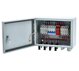 4 in 2 out Pv strings Combiner Box With Lightning Protection 15A 4Strings 1000V for Solar 550V Dc Circuit Breaker Panel