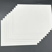 Papier carton blanc différentes largeurs dur C1S 180g 200g 230g 260g 300g pour l'emballage de cartes à jouer