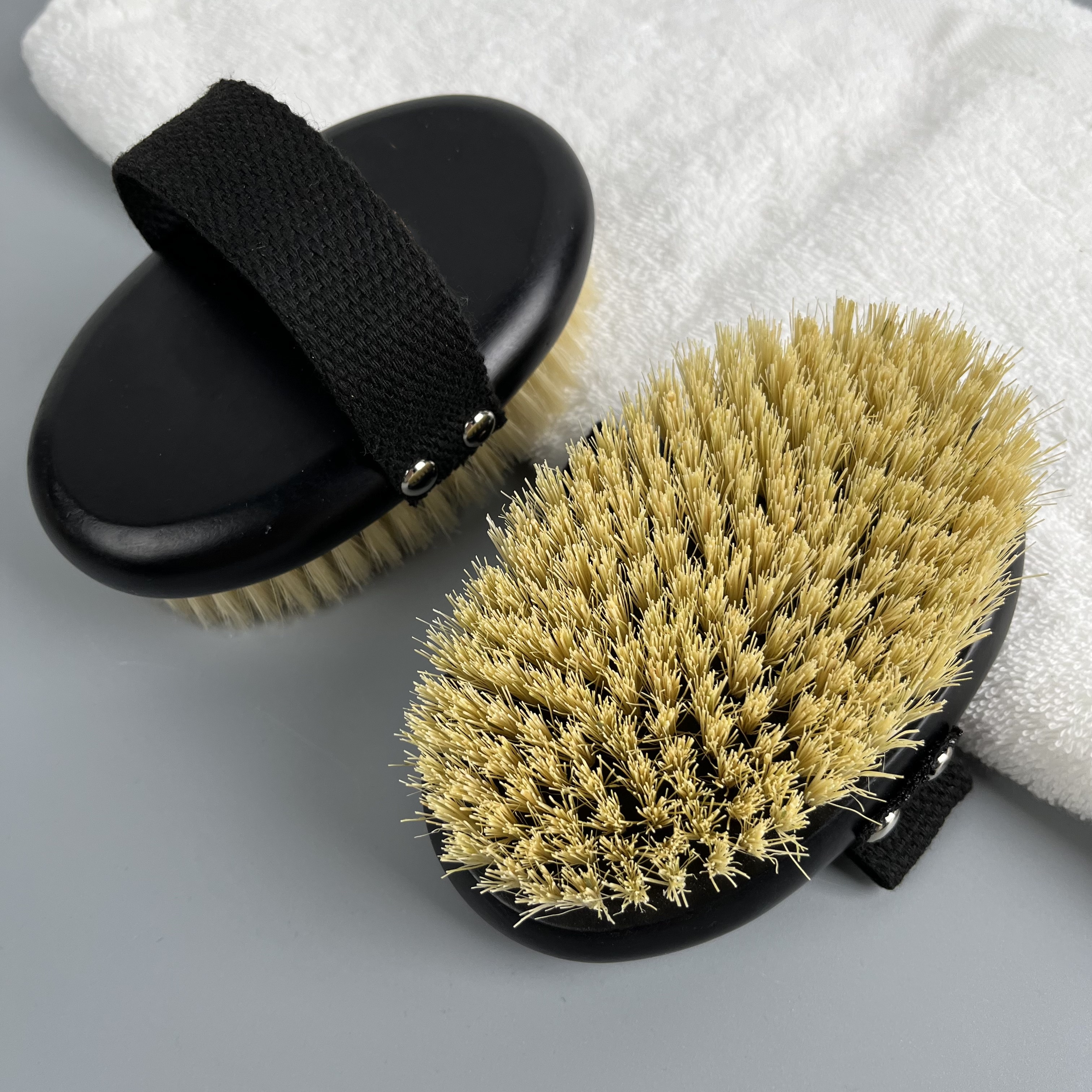 #3Beech wood+sisal bristle