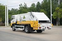 Camion compacteur de déchets Sinotruk Howo 10m³