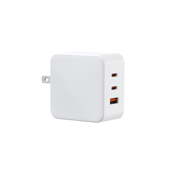 EN 62368 PD65W 100-240V GaN Fast Charging Charger 2C1A Simultaneous Charging for Smartphones