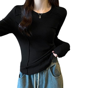Chine V-Times T-<span class=keywords><strong>shirt</strong></span> amincissant pour femmes pour Style blanc à manches longues épaule régulière automne hiver conception en arête de poisson haut à porter intérieur - Product Image 5