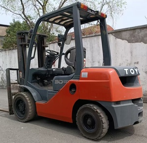 Quality Used Japanese 2.5/3/4/5/7/10/15/16/25/30-Ton 7FD30 8FD30 Forklift with 3-Ton Capacity Available in Shanghai - Product Image 1