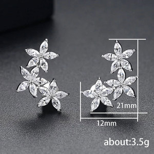 Orecchini a Perno Vintage a Forma di Fiore a Cinque Petali per Donne, con Pietra Marquise, Gioielli di Moda Quotidiana - Product Image 5