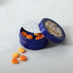 Caja <span class=keywords><strong>de</strong></span> galletas <span class=keywords><strong>de</strong></span> bronceado en miniatura para <span class=keywords><strong>casa</strong></span> <span class=keywords><strong>de</strong></span> <span class=keywords><strong>muñecas</strong></span> a escala 1:12 y 13 Mini galletas estilo Mini juguete para <span class=keywords><strong>muñecas</strong></span> OB 11 1 juego completo - Product Image 3