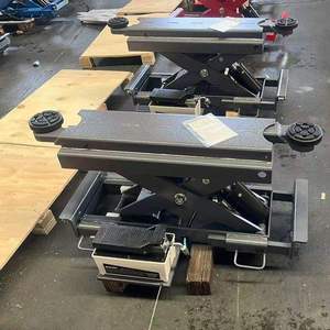 High Strength Steel 3T U-X30TD Hydraulic <strong>Jack</strong> Heavy Duty for Auto Repair Garage Construction Vehicle Lifting - Product Image 3