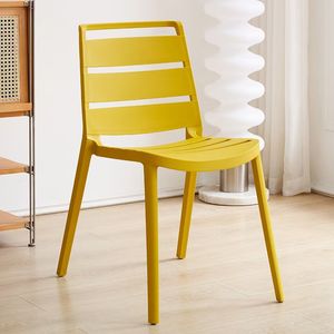 Échantillon gratuit, chaises de salle à manger empilables pour café en plein air hôtel, chaises colorées en plastique PP pour cuisine à domicile - Product Image 1