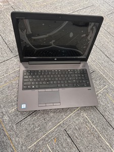 Estación de trabajo H-P Zbook 15 G3 Barebone usada, Core i7 de 6ª generación, sin memoria ni SSD, GPU M1000M de 2GB, portátil vacío. - Product Image 4