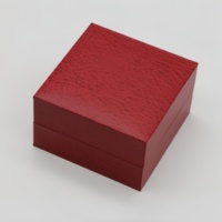 Boîte à montre carrée en cuir PU, réutilisable, portable, à un seul compartiment, étui à montre, bracelet, emballage cadeau pour bijoux, logo personnalisé