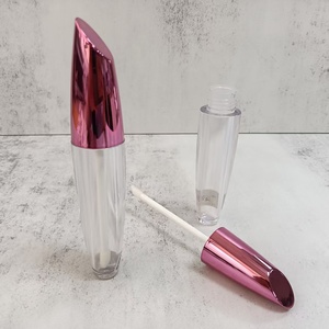 Wholesale Cute <b>Clear</b> PETG Lip <b>Gloss</b> Tubes 6ml Screw Cap Cosmetic Packaging Empty Lip Glaze Makeup Containers - Product Image 4