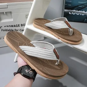 Nouvelles Claquettes <span class=keywords><strong>Homme</strong></span> Été 2025 Haut de Gamme Imprimées, Sandales Tendance à Semelle Épaisse en EVA, Confortables, Antidérapantes et Résistantes à l'Usure pour la Plage - Product Image 5