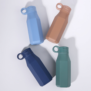 350Ml Portable Réutilisable Randonnée Escalade Voyage Bouteille D'eau De Qualité Alimentaire Silicone Sans Bpa Bouteille D'eau Pour L'école Étudiant - Product Image 6