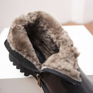 Zapatos de Invierno para Hombre de Cuero de Caña Alta - Superficie Suave, Forro de Lana Pura, Diseño Cómodo con Cremallera - Product Image 5