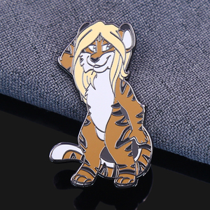Alfileres de esmalte de metal teñidos con animales tigre león bestia de bombo grosero de alta calidad - Product Image 5