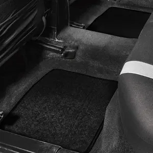 हैवी ड्यूटी एंटी-स्लिप नेल पीवीसी बैकिंग कार मैट आलीशान यूनिवर्सल कालीन कार मैट