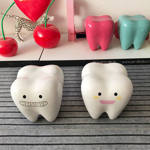 Statue de tabouret géant personnalisé en résine de dessin animé pour extérieur, sculpture de tabouret en fibre de verre en forme de dent pour la <span class=keywords><strong>d</strong></span>écoration de clinique <span class=keywords><strong>dentaire</strong></span> - Product Image 2