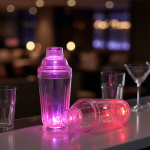 Vaso Mezclador de Plástico Desechable Sostenible con Luz LED de 500 ml y 700 ml, con Color y Marca Personalizados, para Camping, Cócteles, Té con Leche - Product Image 1